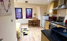 Cosy One Bedroom Flat In Central London