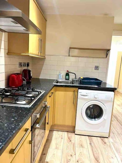 Cosy One Bedroom Flat In Central Londres Exterior foto
